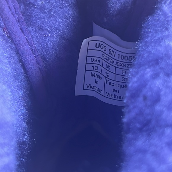 UGG Butte II Snow Duck Girls Youth Waterproof Boots - Picture 9 of 10